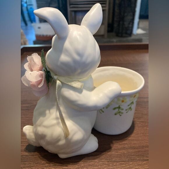 Josef Originals Vintage Bunny Candle Holder Set of 3, 5-1/2” T x 5-1/2” W Votive - Picture 4 of 7